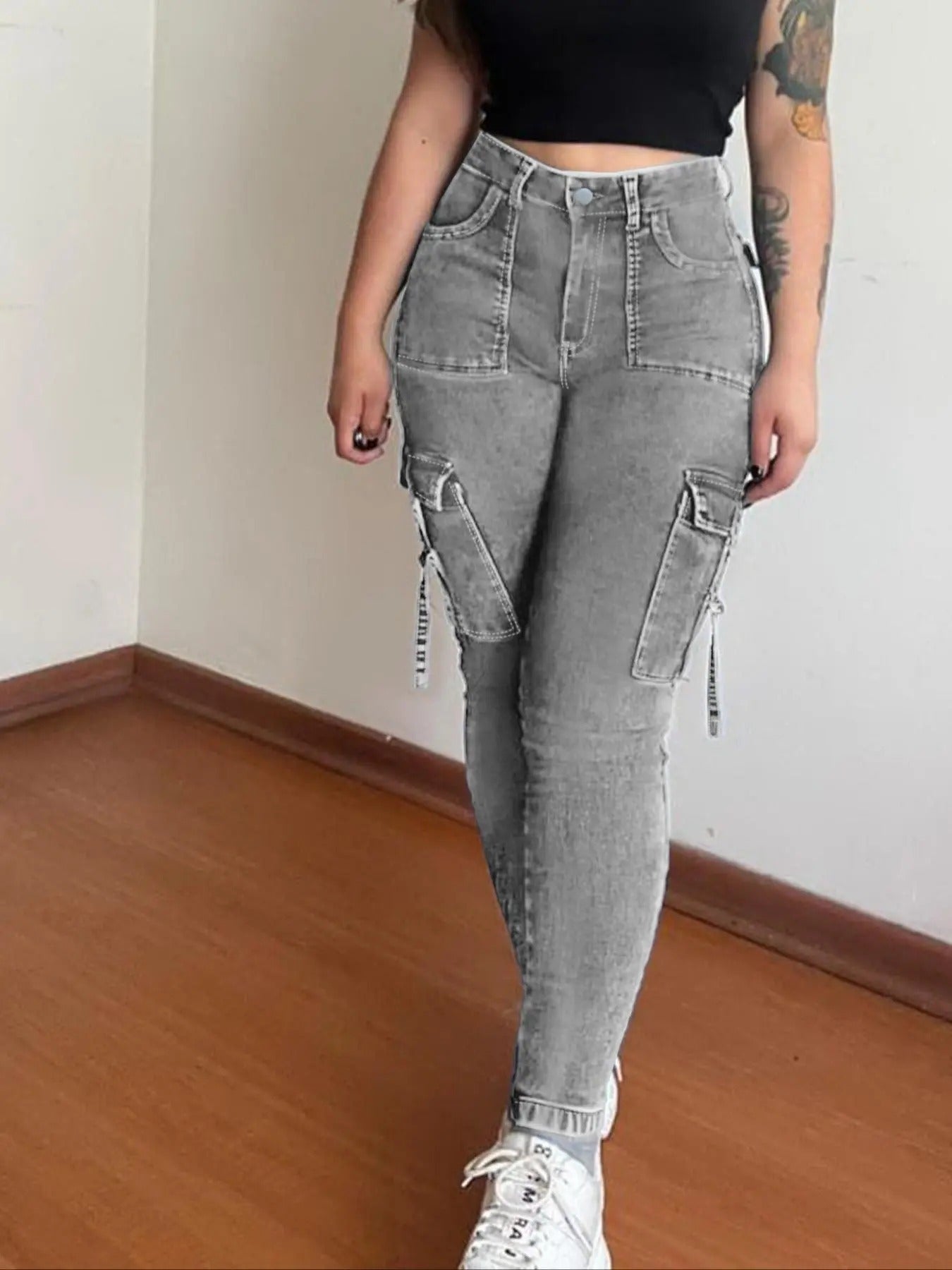 🔥MID YEAR SALE🔥Women's Plain Multi-pocket Denim Elastic Slim Fit Button Cargo Denim Pants